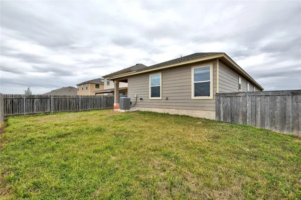 $1,925 | 261 New Bridge Drive, Kyle, TX 78640