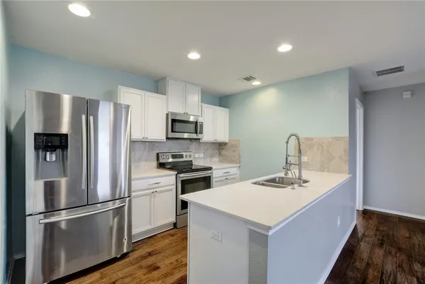 $1,925 | 261 New Bridge Drive, Kyle, TX 78640