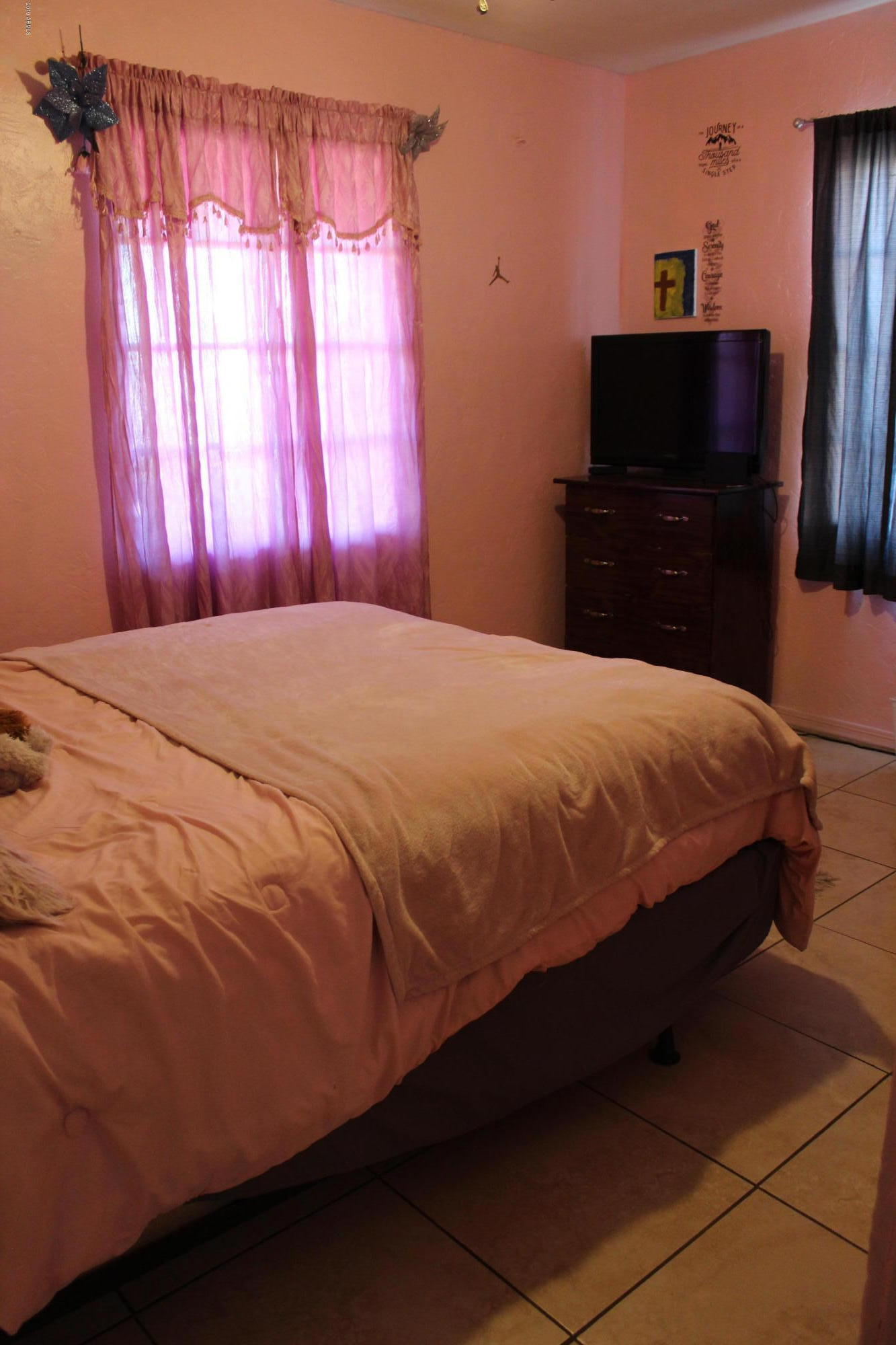 1621 West Pima Street Phoenix, AZ 85007 - Photo 7 of 25 664988B6-8FC9-4F49-8E69-24FC9DFD9B7B