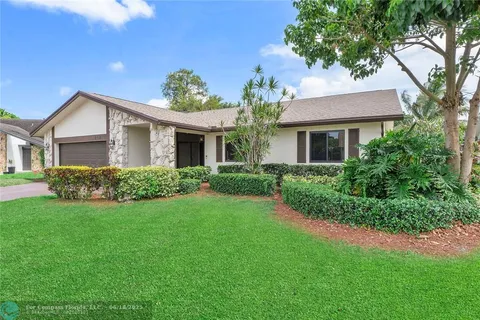 $675,900 | 8208 Northwest 80th Street, Tamarac, FL 33321