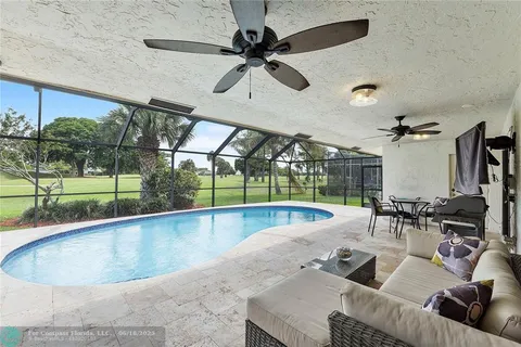 $675,900 | 8208 Northwest 80th Street, Tamarac, FL 33321