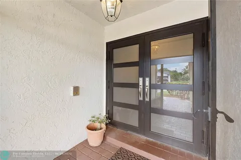 $675,900 | 8208 Northwest 80th Street, Tamarac, FL 33321