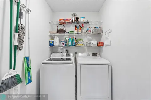 $675,900 | 8208 Northwest 80th Street, Tamarac, FL 33321