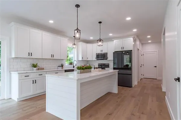 $849,900 | 956 North Barnstead Road, Barnstead, NH 03225