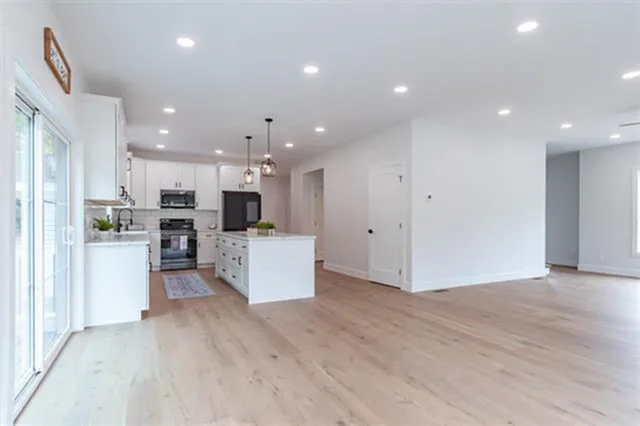 $849,900 | 956 North Barnstead Road, Barnstead, NH 03225