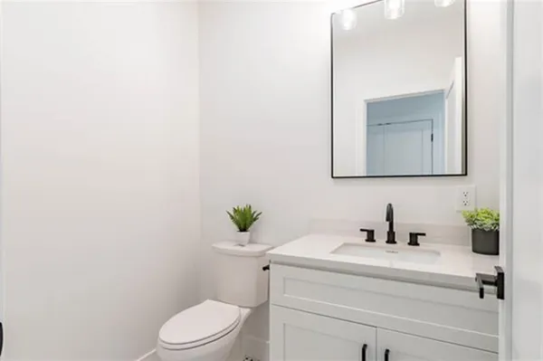 $849,900 | 956 North Barnstead Road, Barnstead, NH 03225