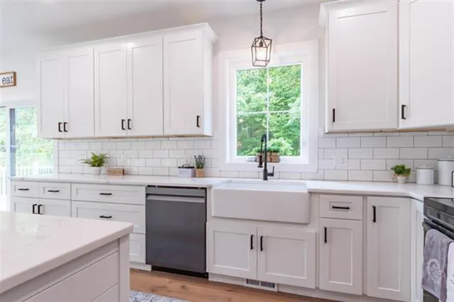 $849,900 | 956 North Barnstead Road, Barnstead, NH 03225