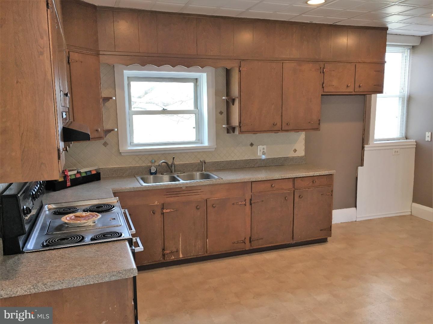 3012 Big Road Zieglerville, PA 19492 - Photo 12 of 23 Kitchen