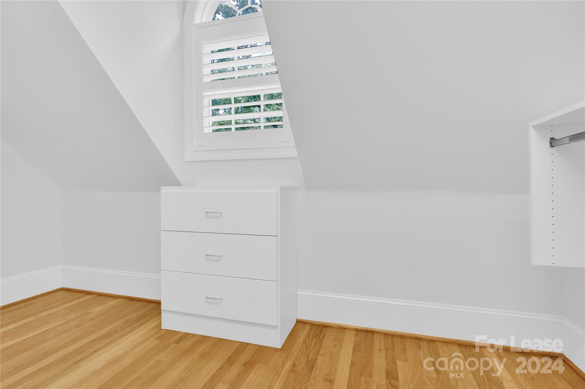 3012 Sharon View Road Charlotte, NC 28210 - Photo 17 of 48 a view of an empty room and wooden floor