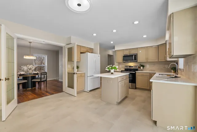 $599,000 | 65 Foster Street, South Windsor, CT 06074