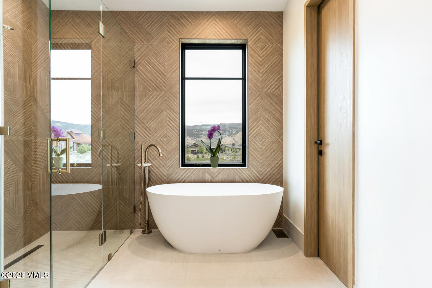 61 New York Mountain Road Eagle, CO 81631 - Photo 8 of 34 Primary Bathroom