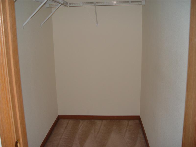 5340 Alameda Road Indianapolis, IN 46228 - Photo 13 of 21 Gallery Image 13
