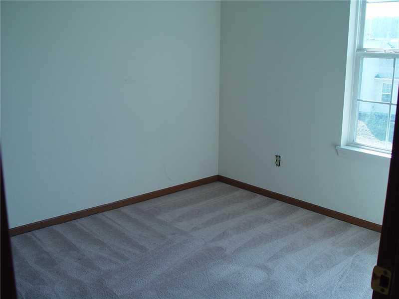 5340 Alameda Road Indianapolis, IN 46228 - Photo 16 of 21 Gallery Image 16