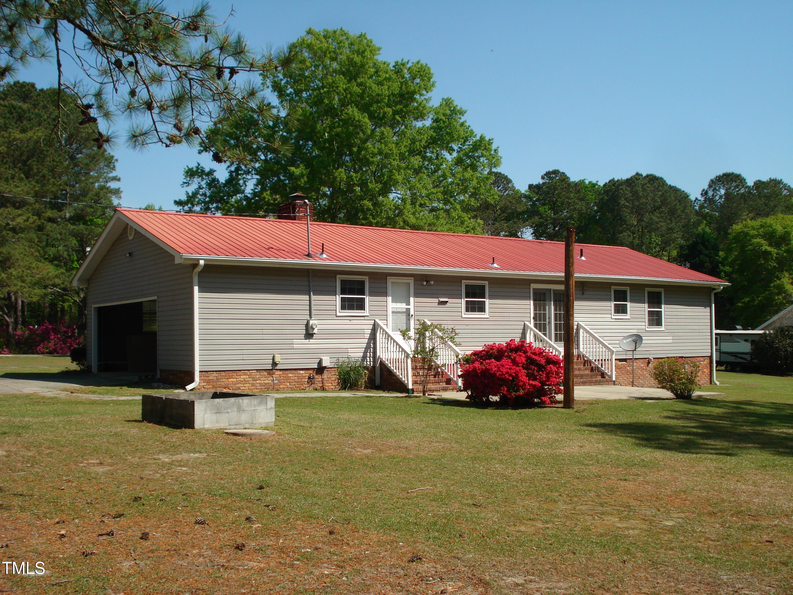 136 Scramble Road Erwin, NC 28339 - Photo 13 of 40 DSC08052