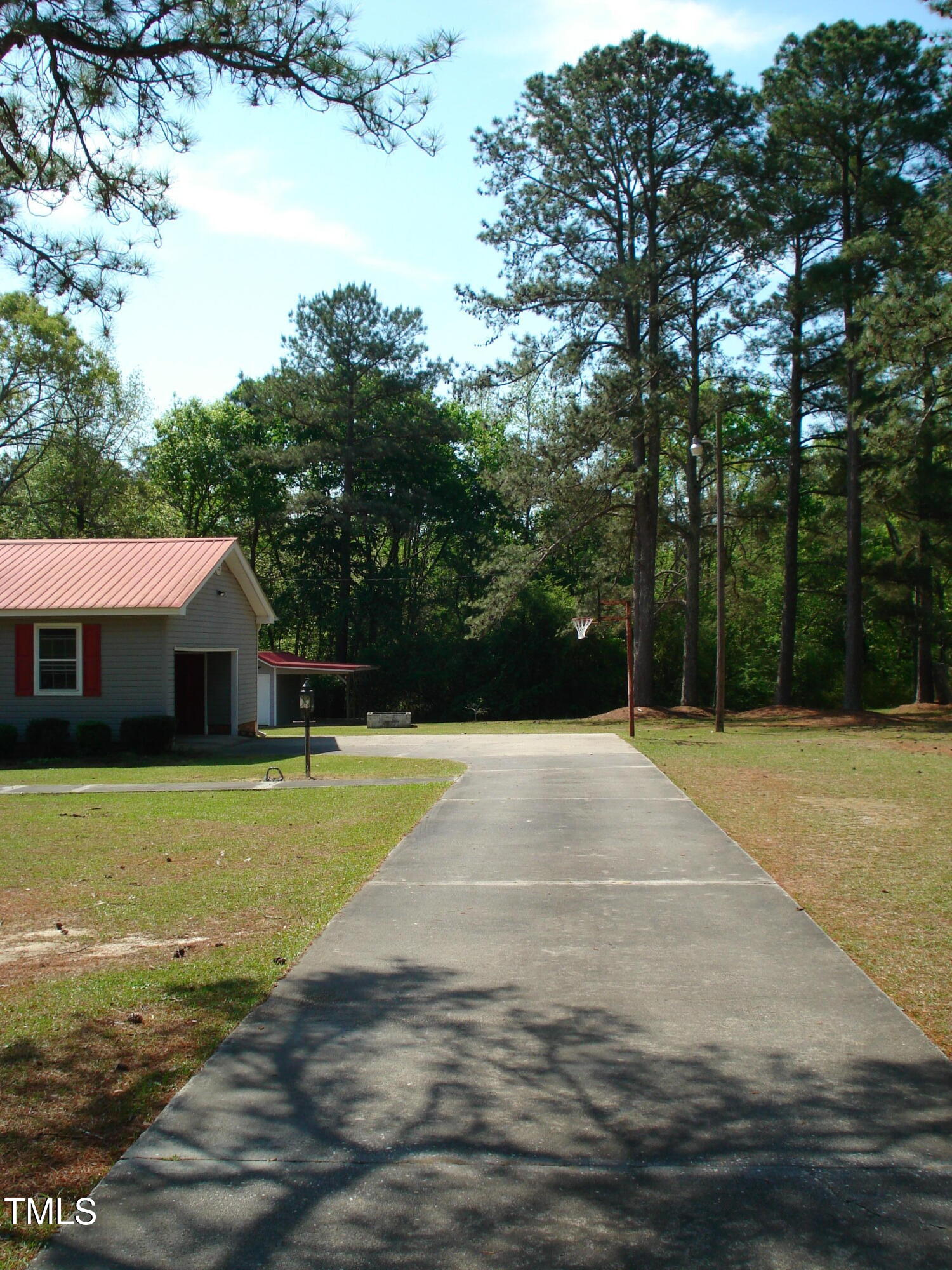 136 Scramble Road Erwin, NC 28339 - Photo 3 of 40 DSC08022
