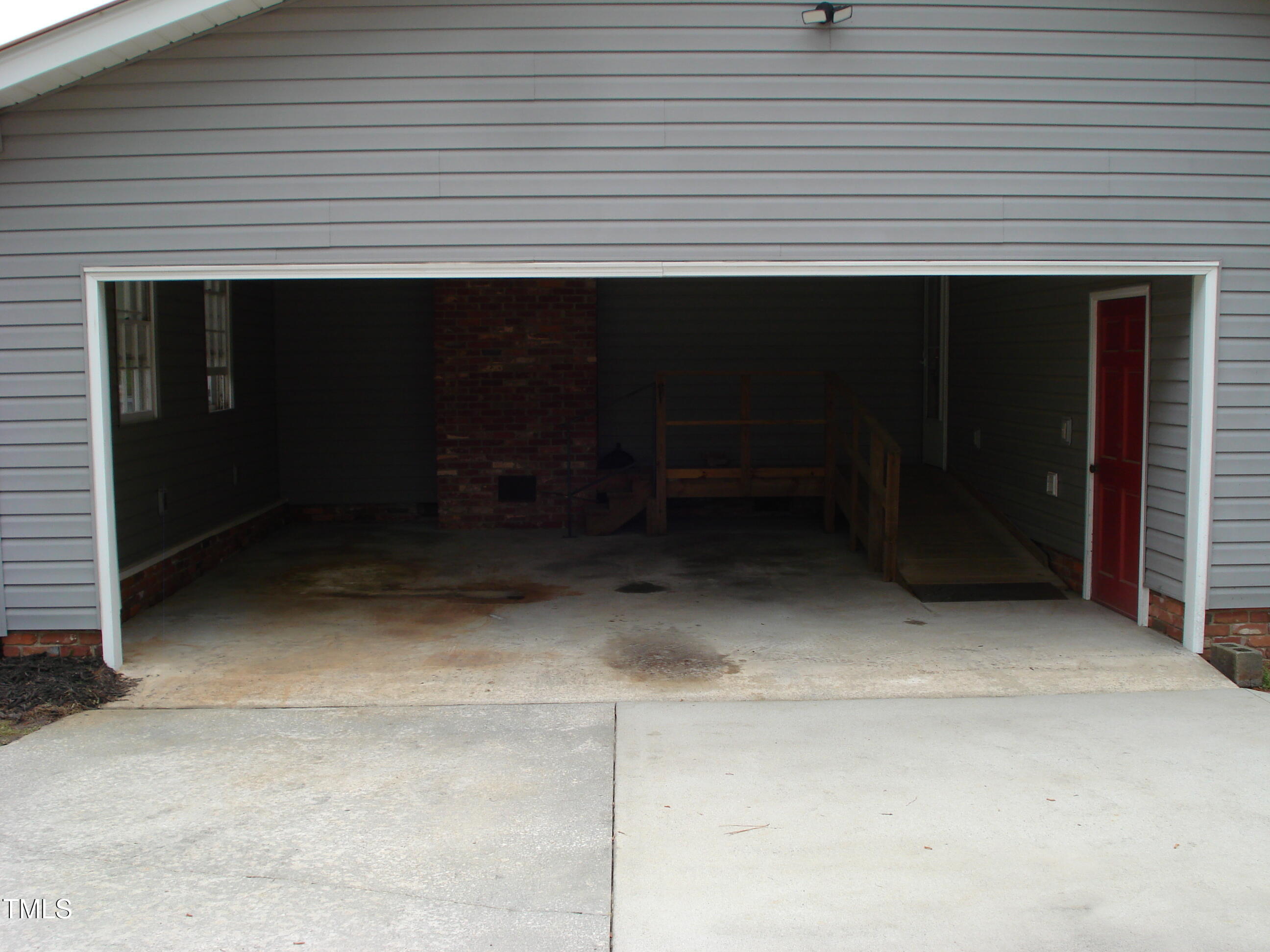 136 Scramble Road Erwin, NC 28339 - Photo 10 of 40 DSC08126