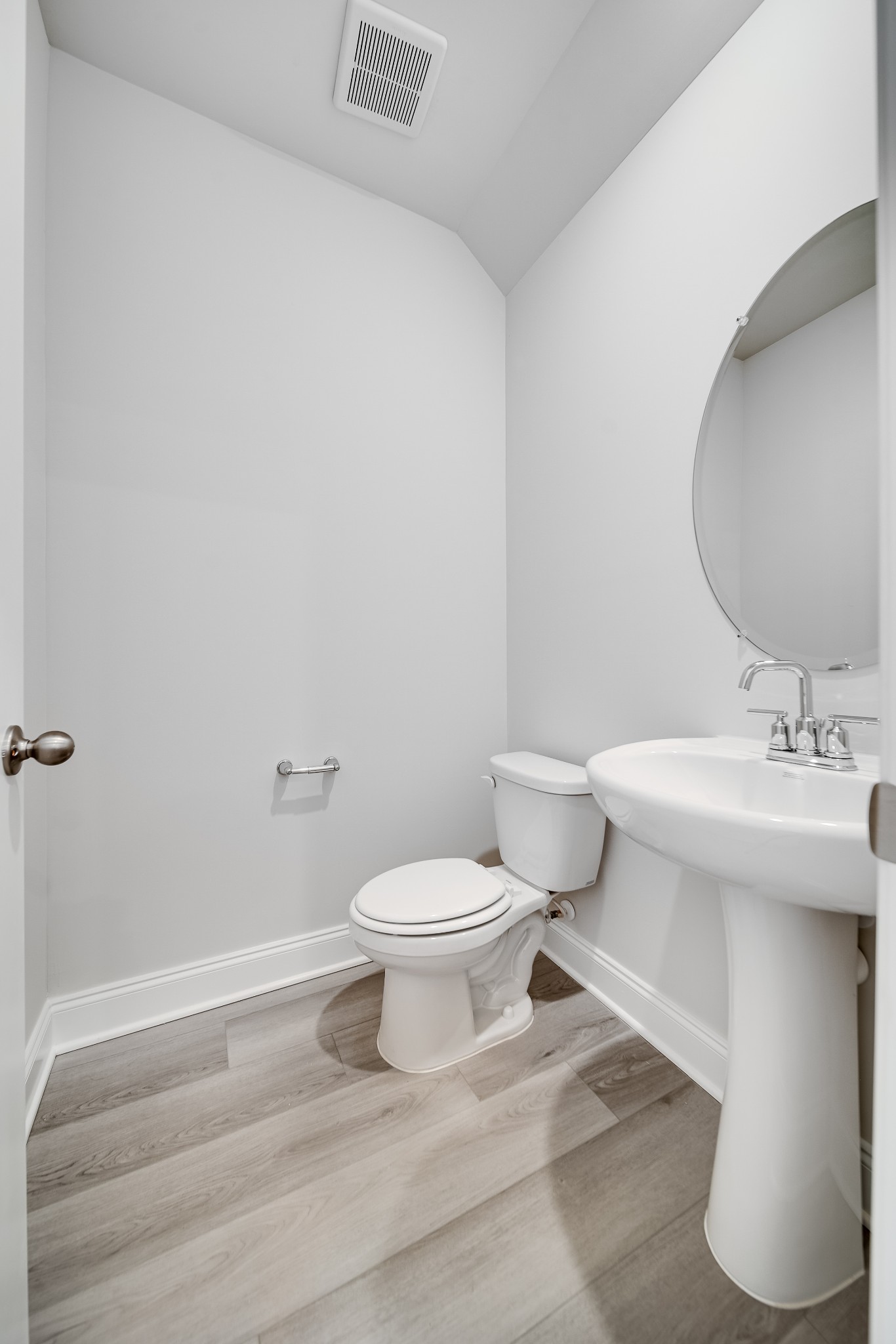 204 Douglas Bend Road, Unit 404 Gallatin, TN 37066 - Photo 17 of 45 Gallery Image 17