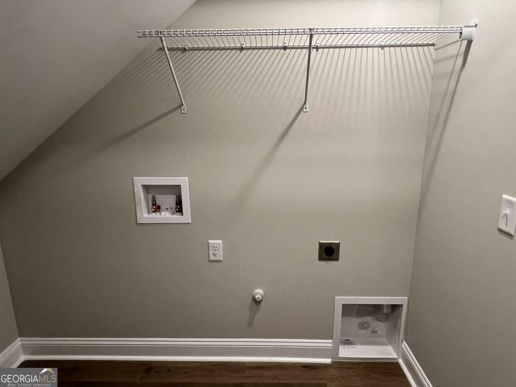 405 Madison Avenue St. Marys, GA 31558 - Photo 11 of 21 a view of a small room