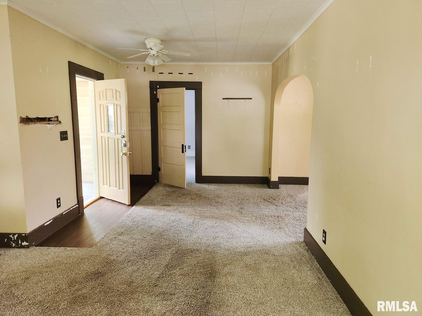 105 Rea Street Valier, IL 62891 - Photo 4 of 9 Gallery Image 4