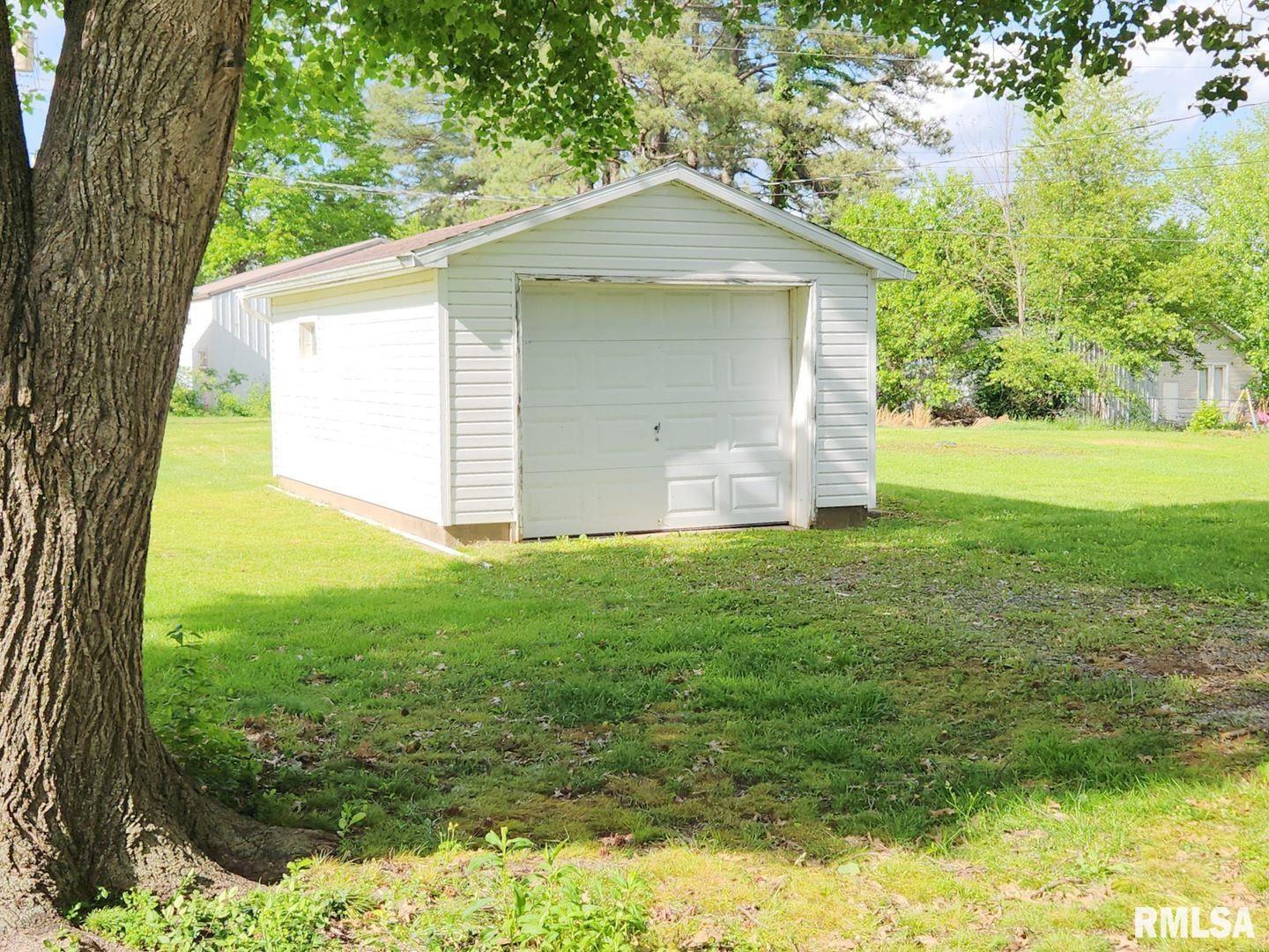 105 Rea Street Valier, IL 62891 - Photo 9 of 9 Gallery Image 9