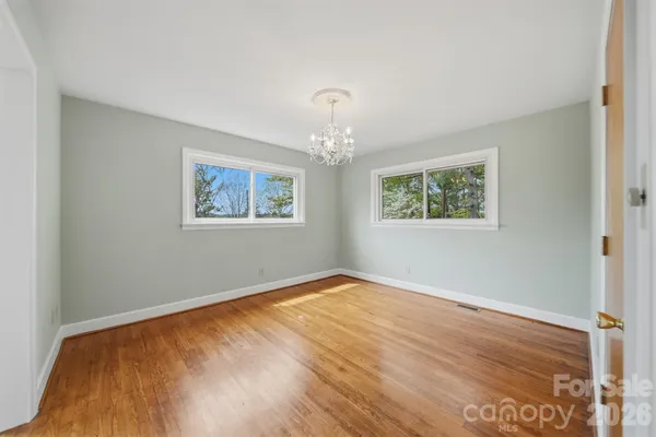 $279,900 | 2754 Fairwood Drive, Hudson, NC 28638