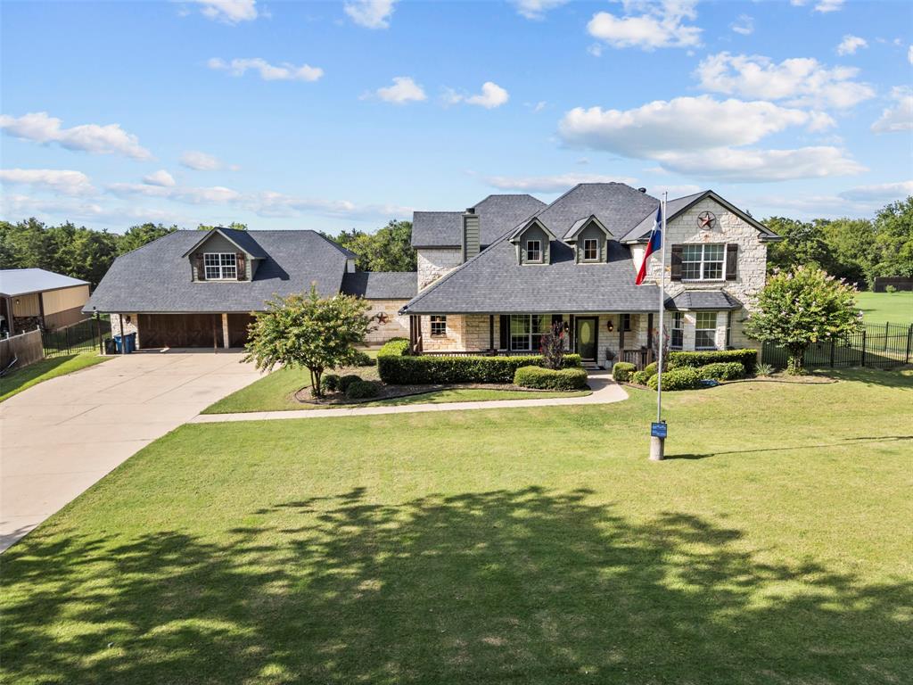 3175 Collins Road Burleson, TX 76028 - Photo 5 of 40 Gallery Image 5
