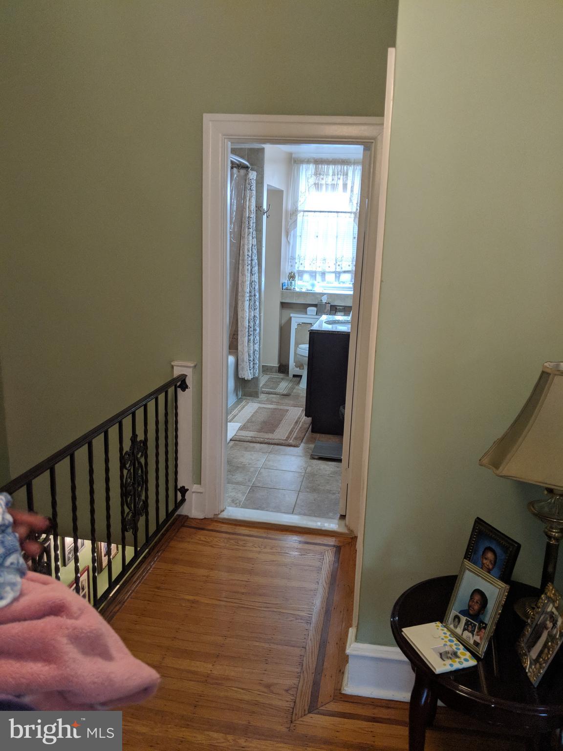 1002 Marlyn Road Philadelphia, PA 19151 - Photo 2 of 17