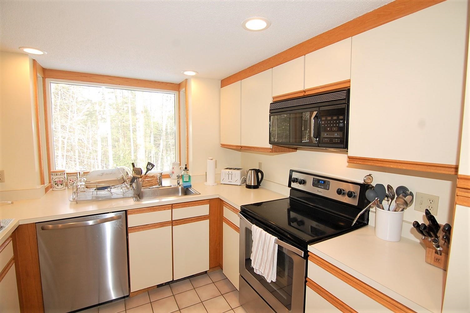 71 Fox Hollow Road, Unit 71 Winhall, VT 05340 - Photo 11 of 24