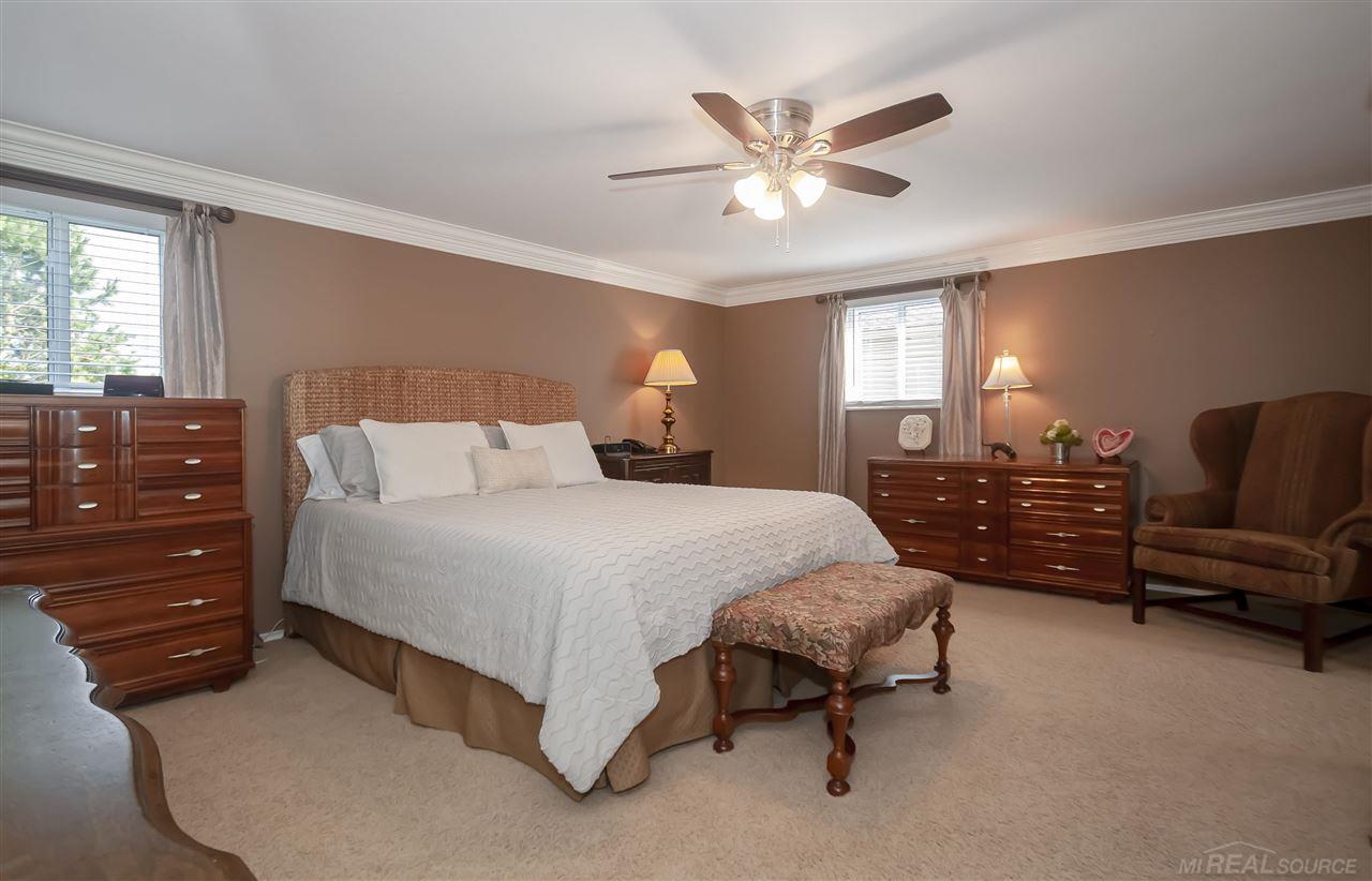 692 Canterbury Road Grosse Pointe Woods, MI 48236 - Photo 30 of 65