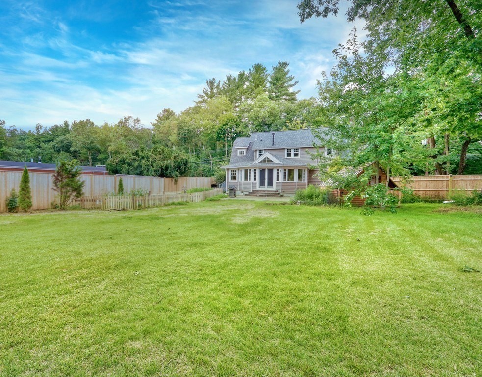 108 Concord Road Lincoln, MA 01773 - Photo 2 of 32 Gallery Image 2