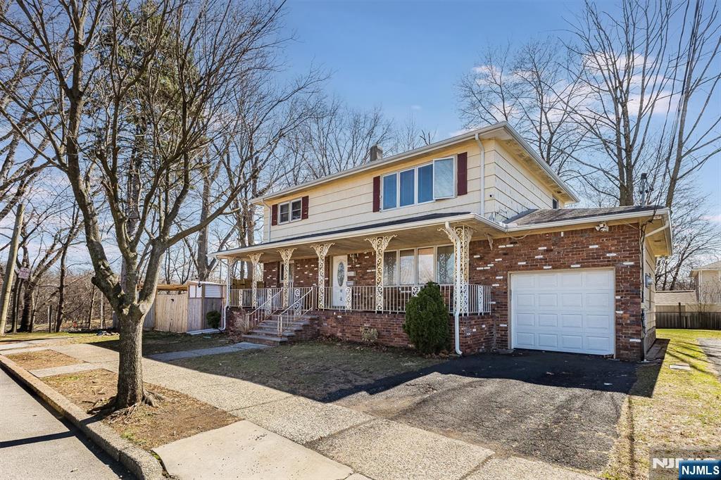 89 Division Street Bloomfield, NJ 07003 - Photo 3 of 6
