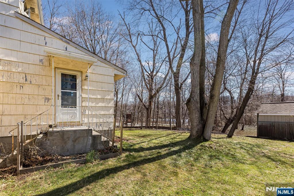 89 Division Street Bloomfield, NJ 07003 - Photo 4 of 6