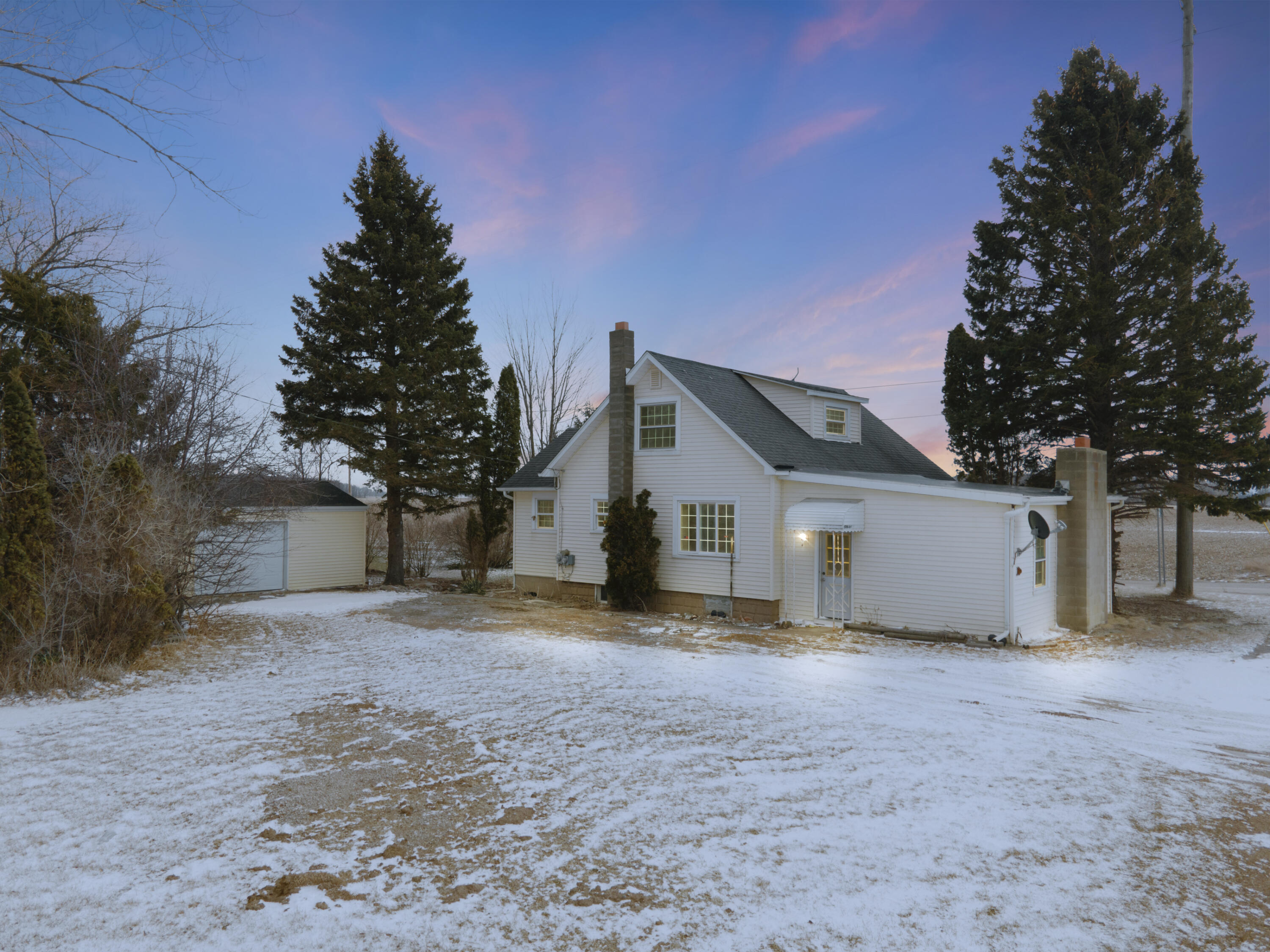 2506 Ubly Road Snover, MI 48472 - Photo 1 of 46 DJI_0344