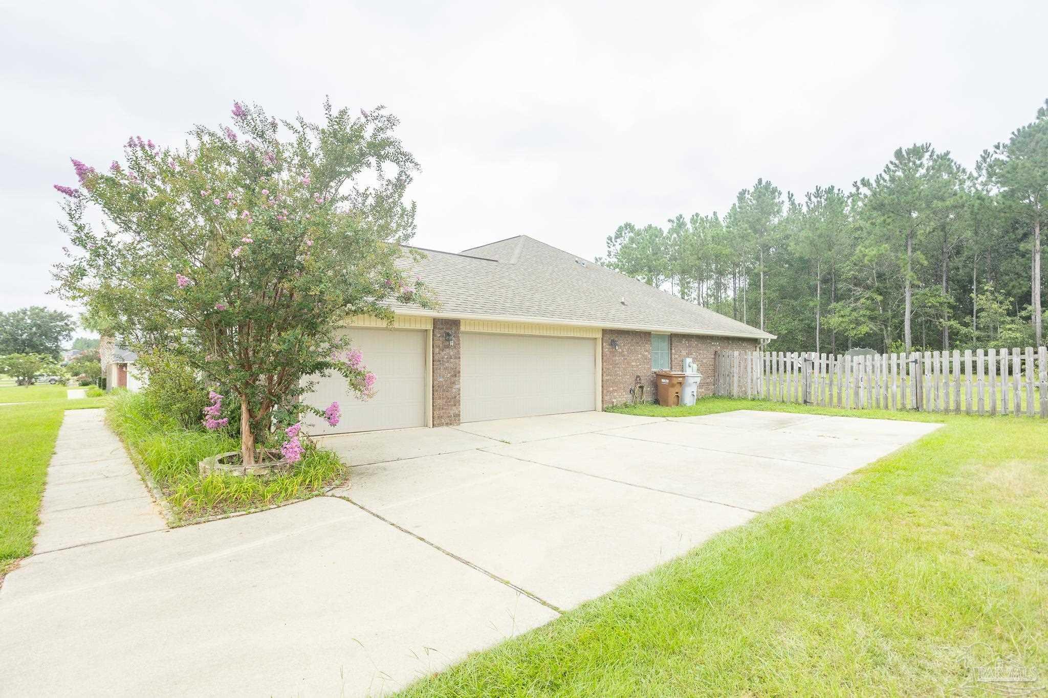 2928 Wallace Lake Road Pace, FL 32571 - Photo 27 of 34