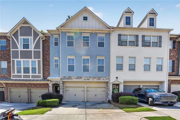 $450,000 | 2110 Westhill Drive Southeast, Smyrna, GA 30082