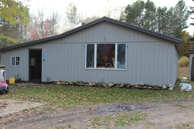 $150,000 | 15527 9 Mile Road, Kaleva, MI 49645
