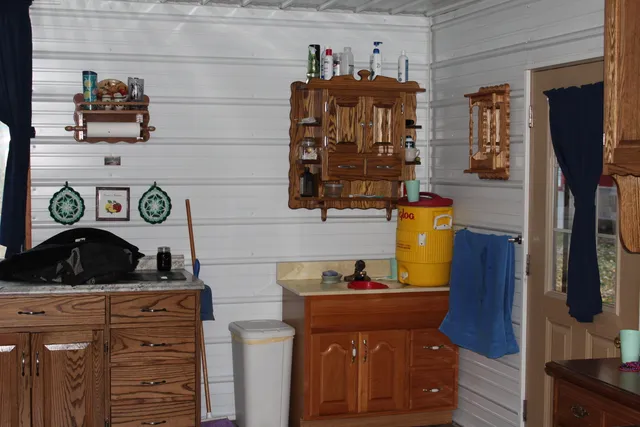 $150,000 | 15527 9 Mile Road, Kaleva, MI 49645