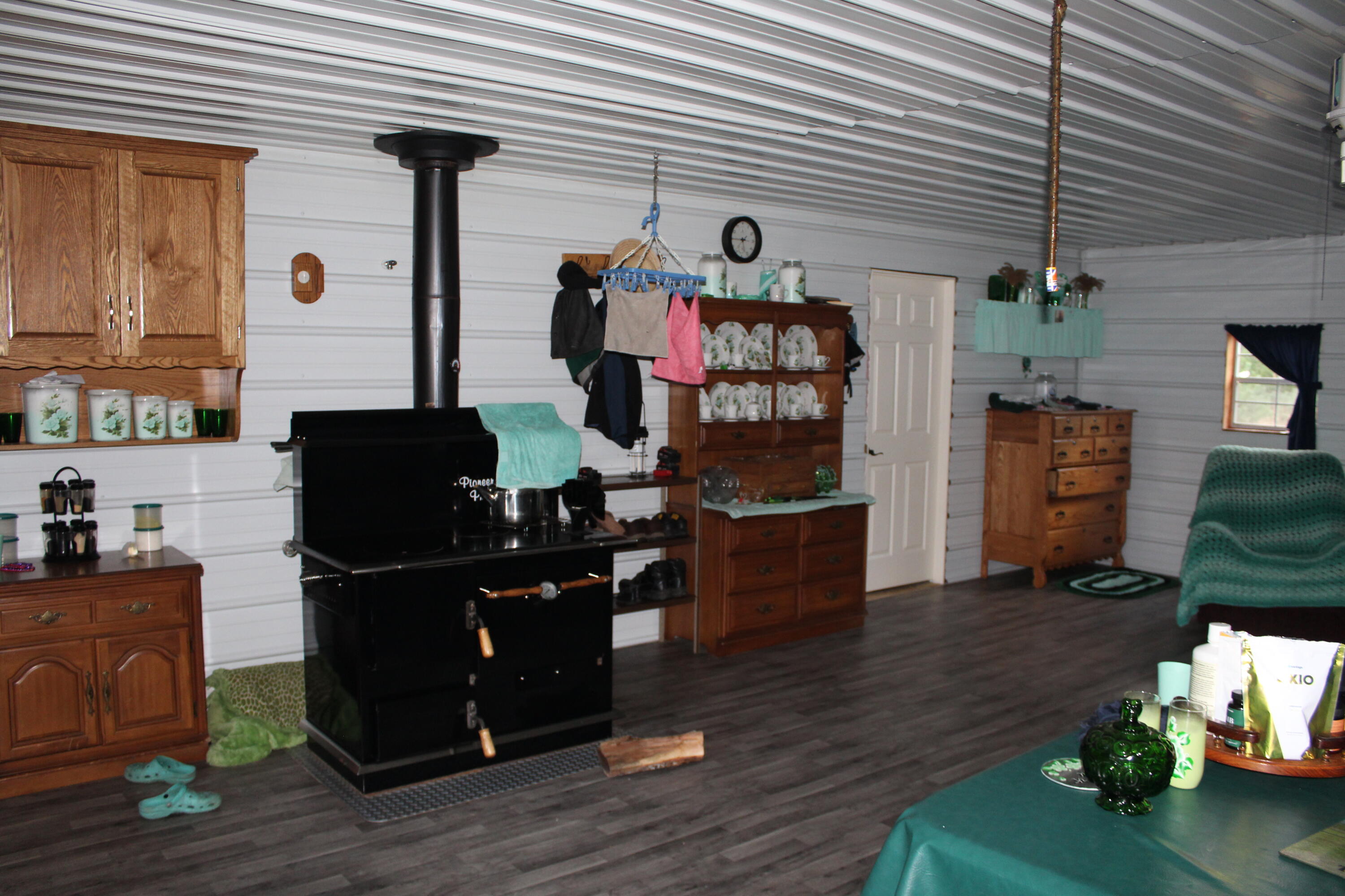 15527 9 Mile Road Kaleva, MI 49645 - Photo 3 of 31 Kitchen/living