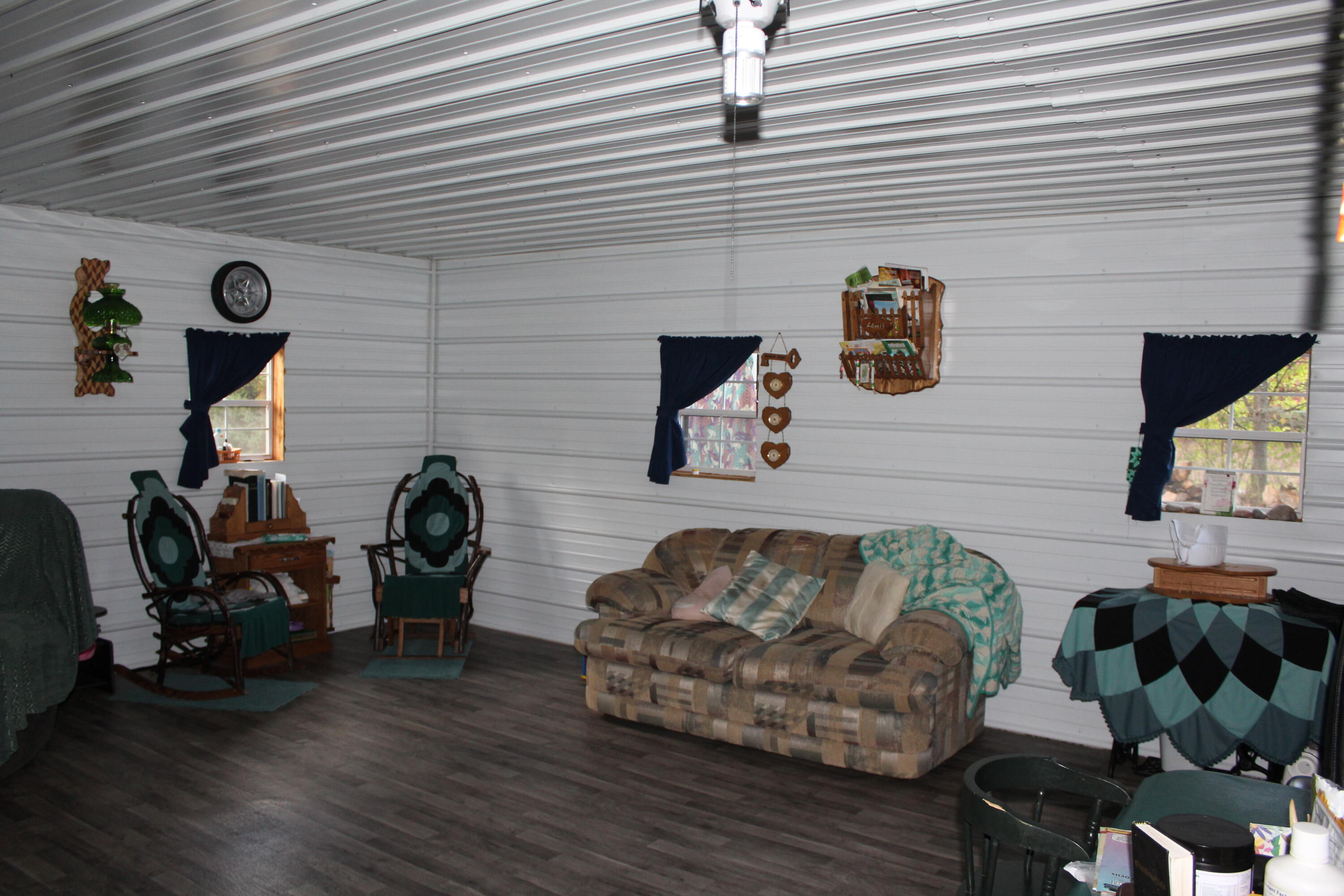 15527 9 Mile Road Kaleva, MI 49645 - Photo 5 of 31 Living area