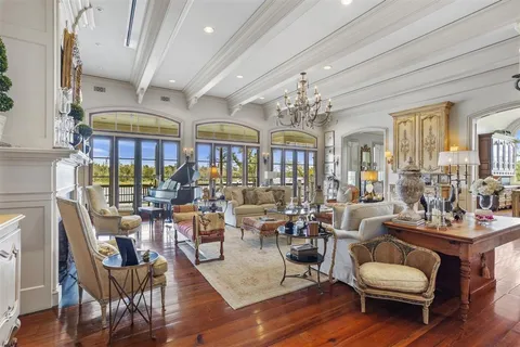 $2,895,000 | 4274 Bayou Bay Drive, Lake Charles, LA 70605