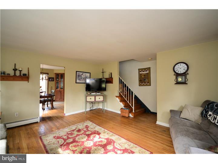 106 Park Road Ambler, PA 19002 - Photo 10 of 25 Living Room