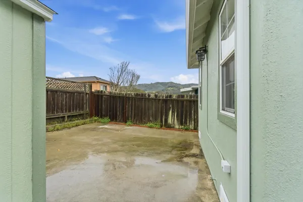 $1,198,000 | 14 Bradford Drive, South San Francisco, CA 94080