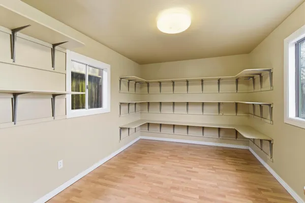 $1,198,000 | 14 Bradford Drive, South San Francisco, CA 94080