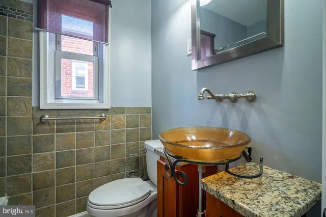 $3,900 | 2014 Savannah Place Southeast, Washington, DC 20020
