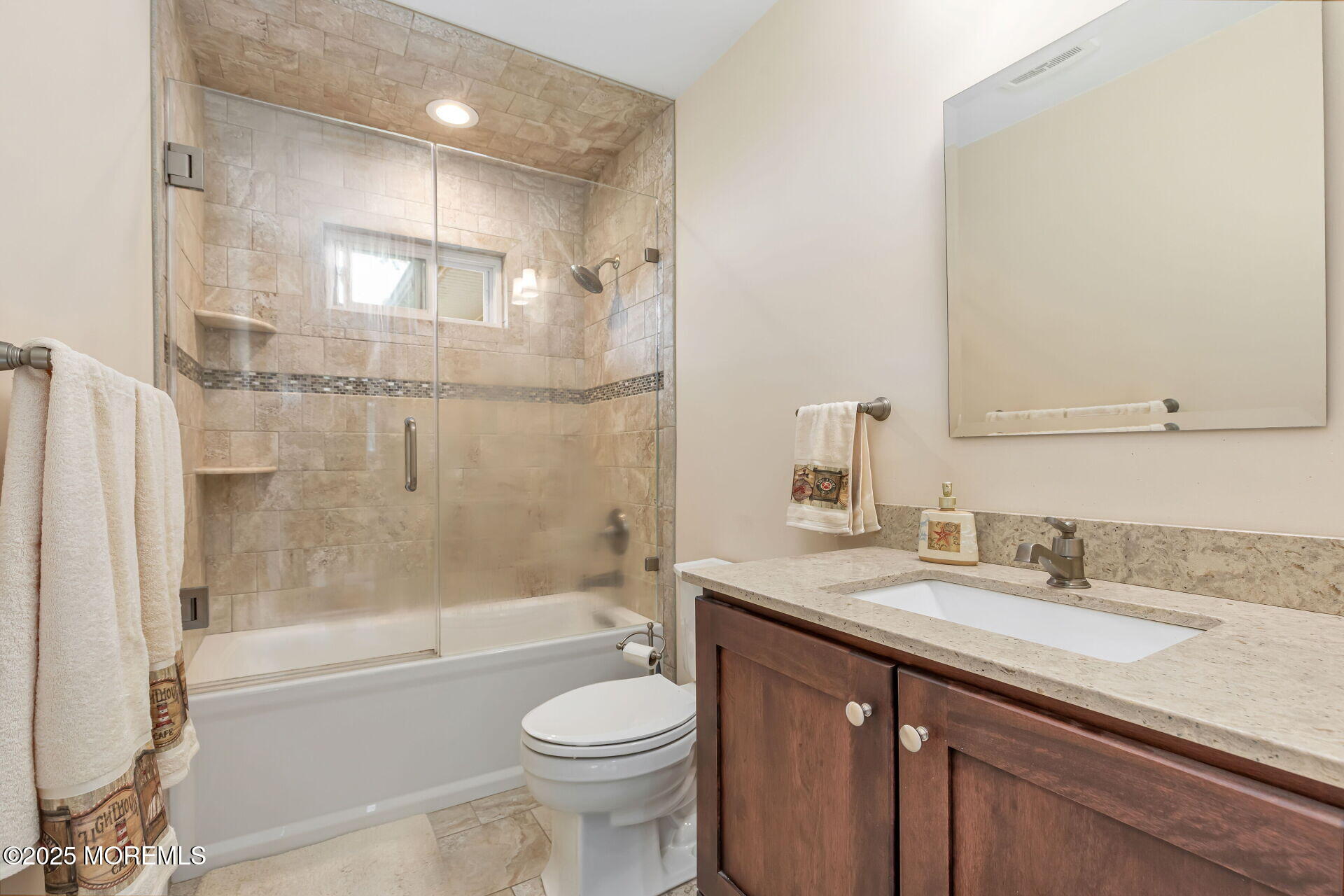 607 South Riverside Drive Neptune Township, NJ 07753 - Photo 18 of 47 Bath