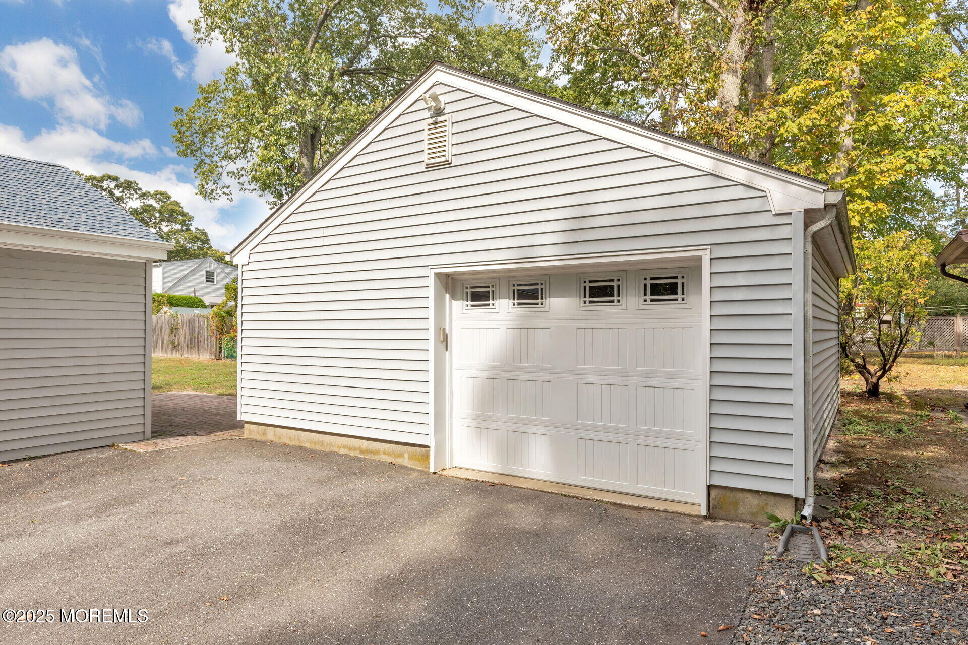 607 South Riverside Drive Neptune Township, NJ 07753 - Photo 23 of 47 Garage
