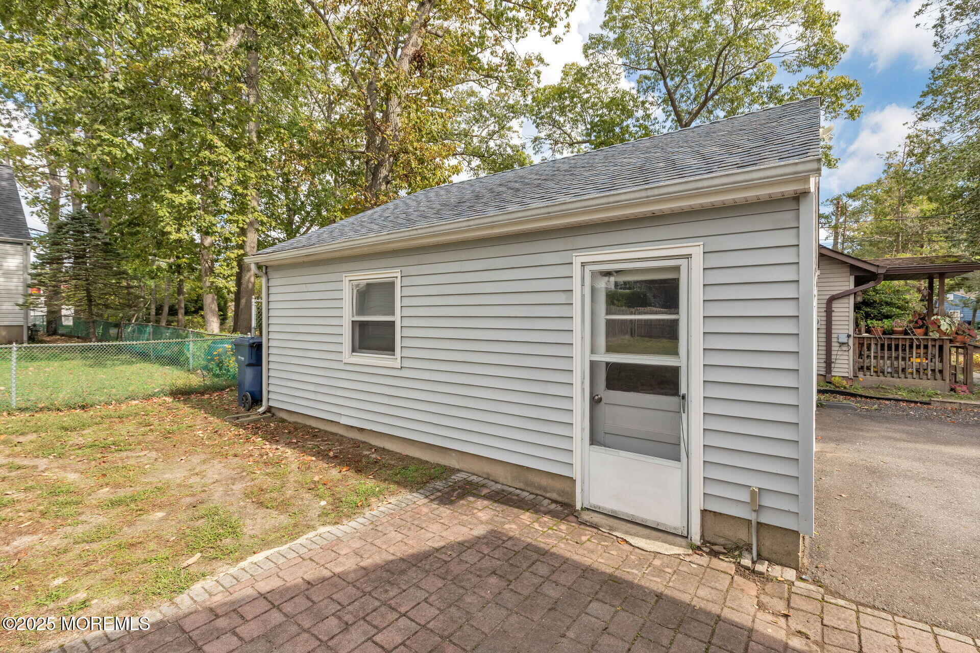 607 South Riverside Drive Neptune Township, NJ 07753 - Photo 32 of 47 Side Garage