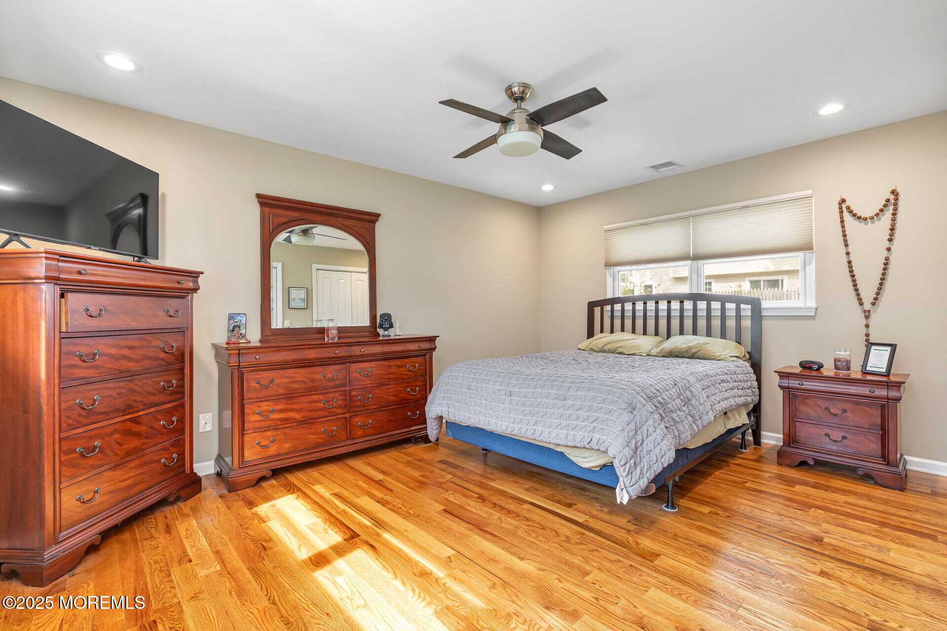 607 South Riverside Drive Neptune Township, NJ 07753 - Photo 35 of 47 BR 2 pic 1