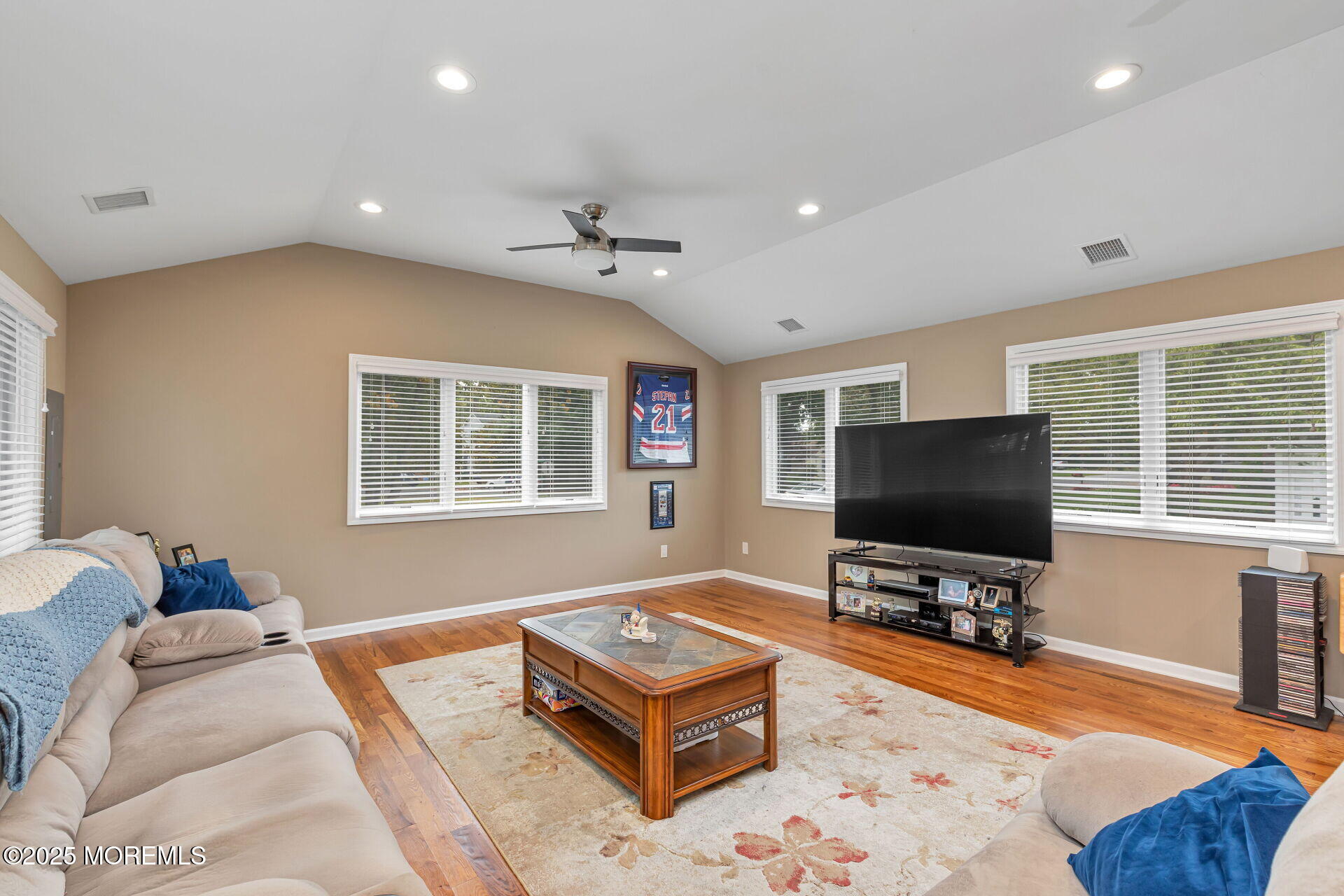 607 South Riverside Drive Neptune Township, NJ 07753 - Photo 4 of 47 FR pic 3