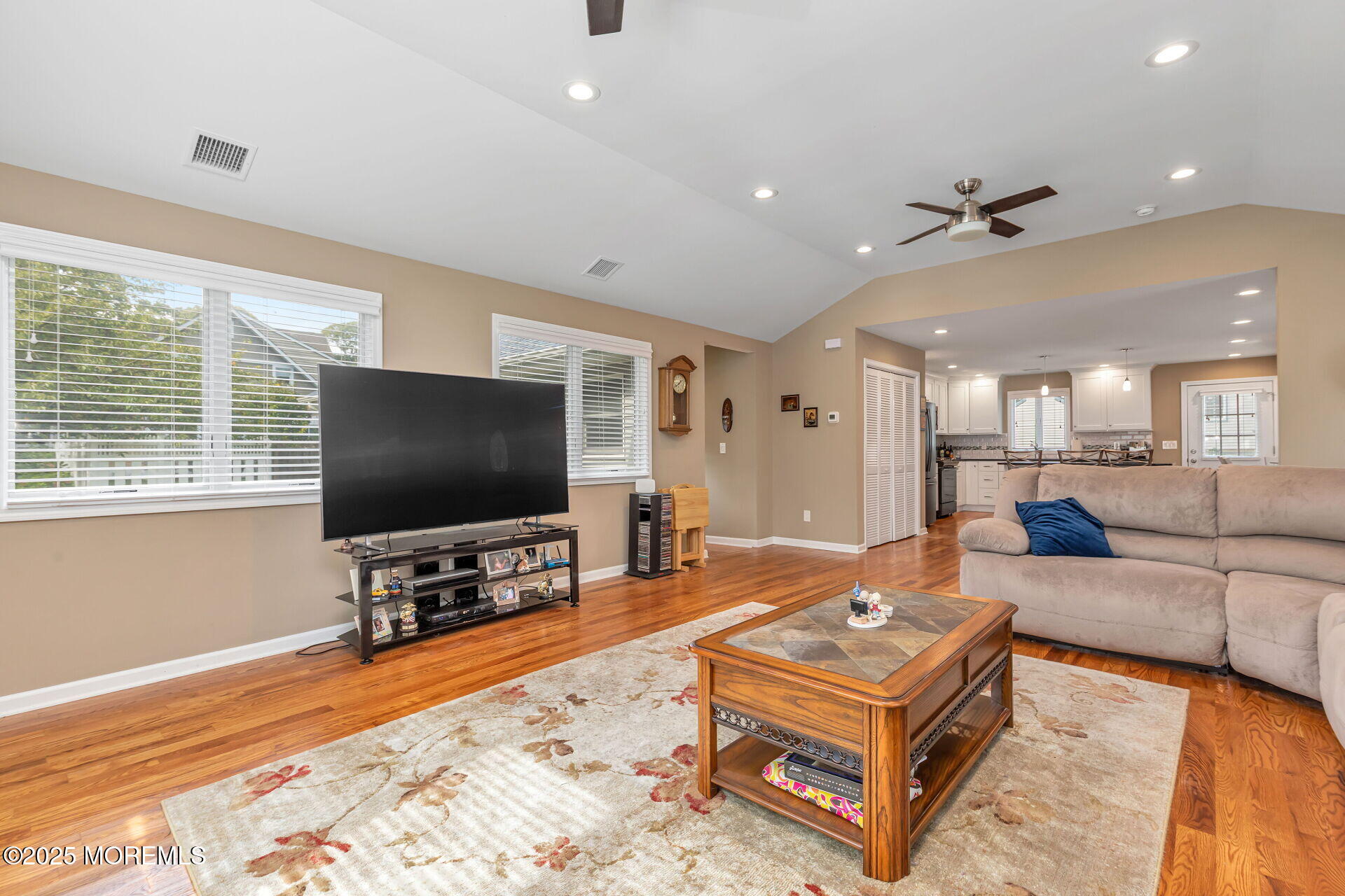 607 South Riverside Drive Neptune Township, NJ 07753 - Photo 7 of 47 FR pic 6